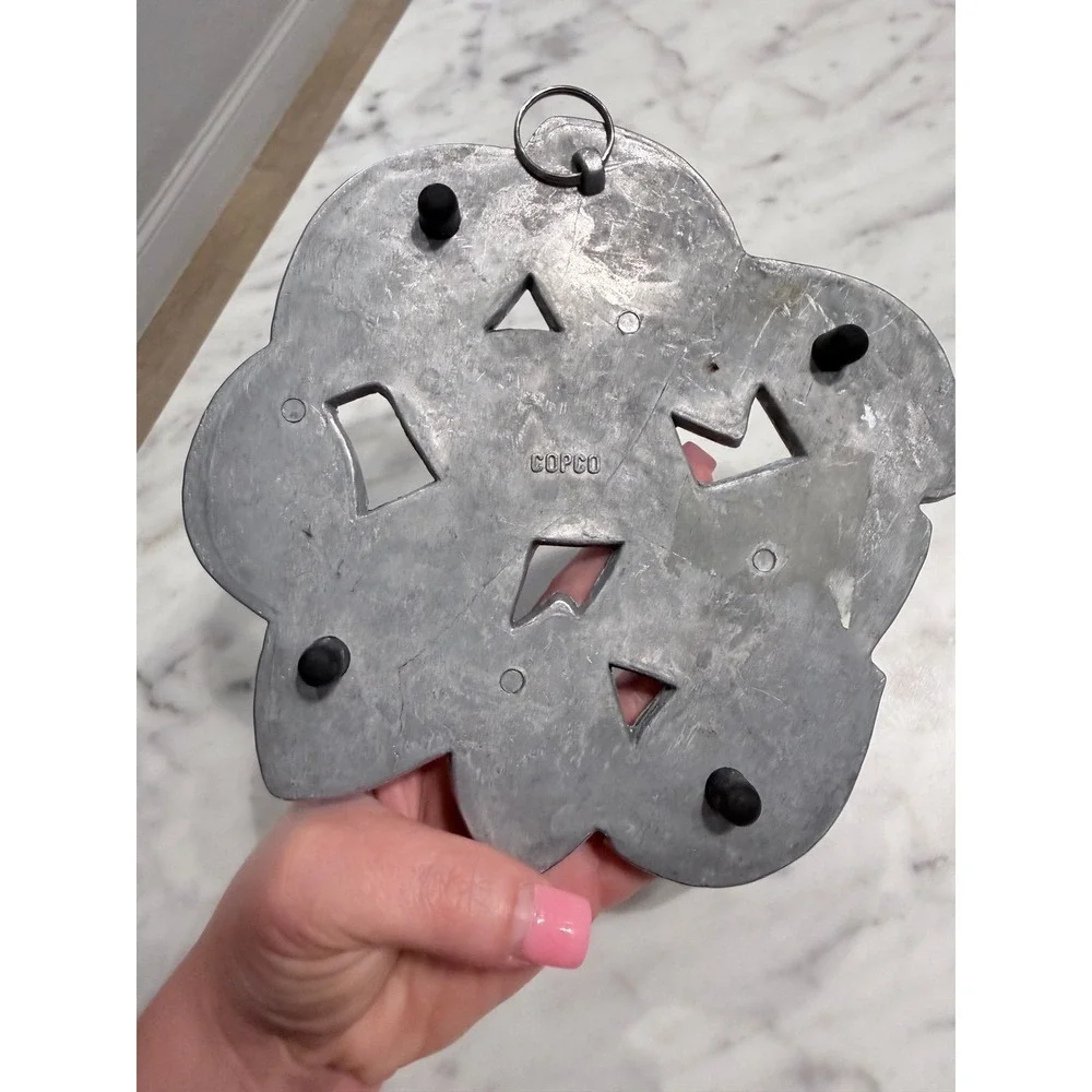 Copco Cast Aluminum Leaf Trivet Silver Metal Botanical Wall Decor Hot Pad